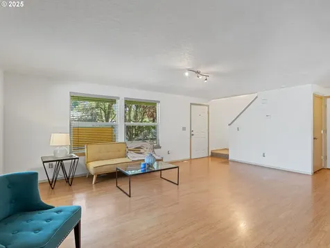 4515 SE 53rd Avenue Portland OR 97206