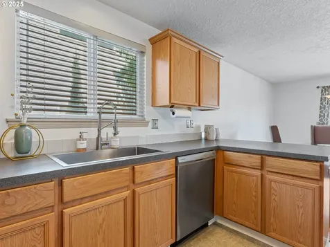 4515 SE 53rd Avenue Portland OR 97206