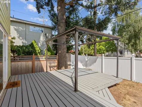 4515 SE 53rd Avenue Portland OR 97206