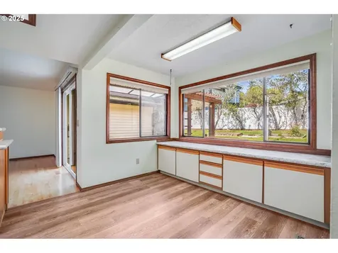 11852 SE Riveridge Drive Vancouver WA 98683