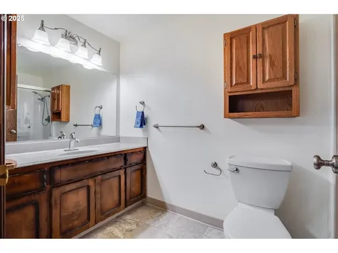 11852 SE Riveridge Drive Vancouver WA 98683