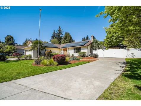 11852 SE Riveridge Drive Vancouver WA 98683