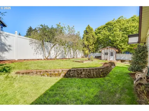 11852 SE Riveridge Drive Vancouver WA 98683