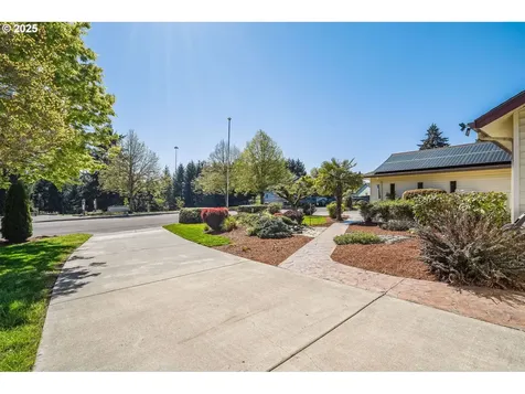 11852 SE Riveridge Drive Vancouver WA 98683