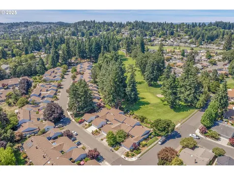 9415 SW Brentwood Place Portland OR 97224