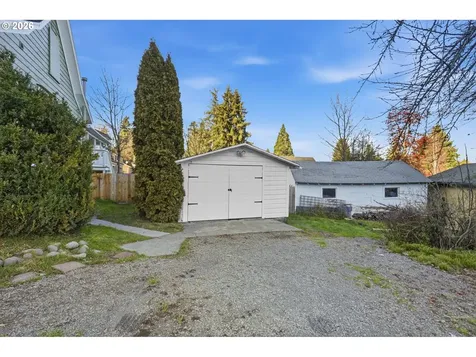 2695 Dillow Drive West Linn OR 97068