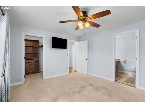 356 Dark Horse Street Roseburg OR 97471