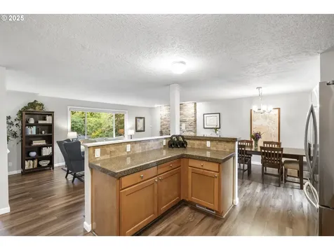 9690 SW New Forest Drive Beaverton OR 97008