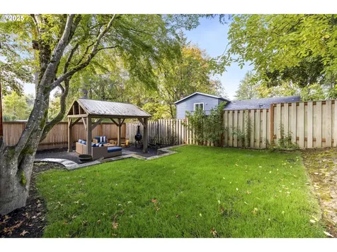 9690 SW New Forest Drive Beaverton OR 97008