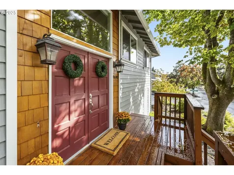 9690 SW New Forest Drive Beaverton OR 97008