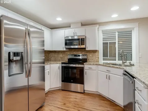 11523 NE 32nd Street Vancouver WA 98682
