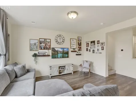 33299 SW Havlik Drive Scappoose OR 97056