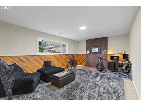 1472 SW 14th Street Gresham OR 97080