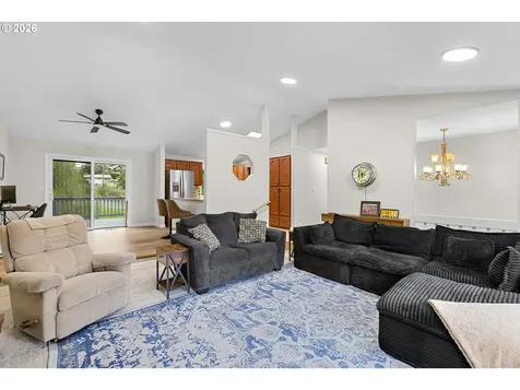 1472 SW 14th Street Gresham OR 97080