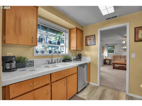 17277 SW Sugar Plum Court Beaverton OR 97007