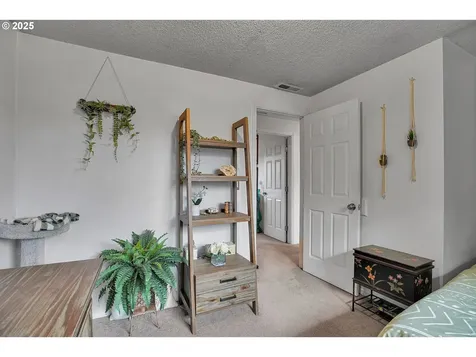 17277 SW Sugar Plum Court Beaverton OR 97007