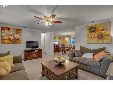 17277 SW Sugar Plum Court Beaverton OR 97007
