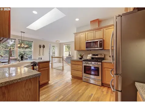 403 NW 104th Circle Vancouver WA 98685