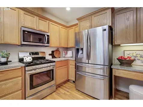 403 NW 104th Circle Vancouver WA 98685