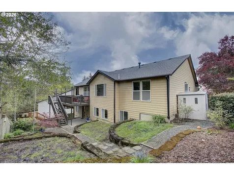 403 NW 104th Circle Vancouver WA 98685