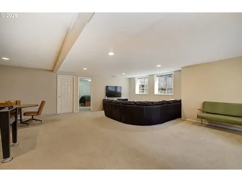403 NW 104th Circle Vancouver WA 98685