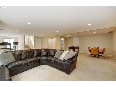 403 NW 104th Circle Vancouver WA 98685