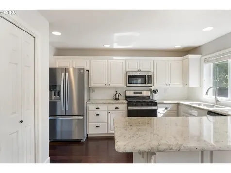 11092 SE Westchester Avenue Happy Valley OR 97086