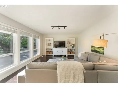 11092 SE Westchester Avenue Happy Valley OR 97086