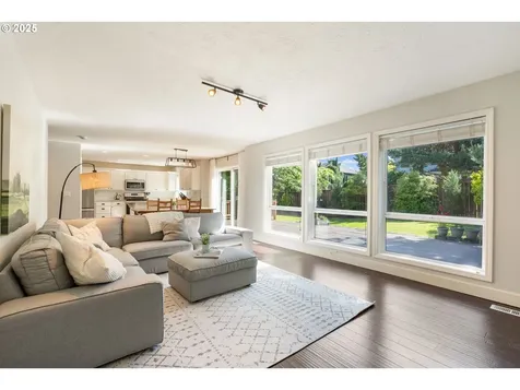 11092 SE Westchester Avenue Happy Valley OR 97086