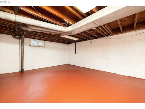 9919 NE Mason Street Portland OR 97220