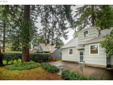9919 NE Mason Street Portland OR 97220