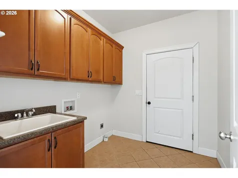 340 NE 7th Street Dufur OR 97021
