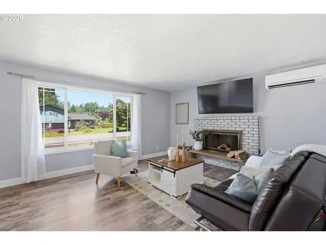 102 Sherwood Lane Castle Rock WA 98611