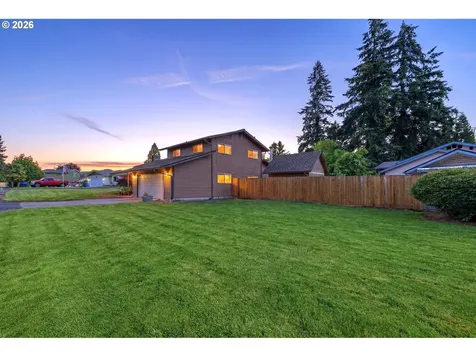 102 Sherwood Lane Castle Rock WA 98611