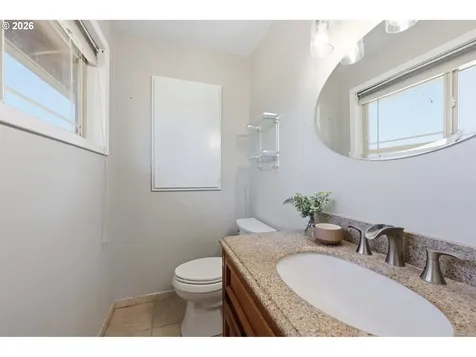 102 Sherwood Lane Castle Rock WA 98611