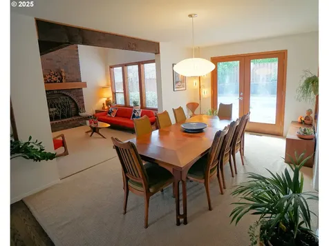 124 SW 6th Court Gresham OR 97080