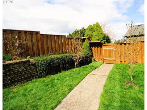 124 SW 6th Court Gresham OR 97080