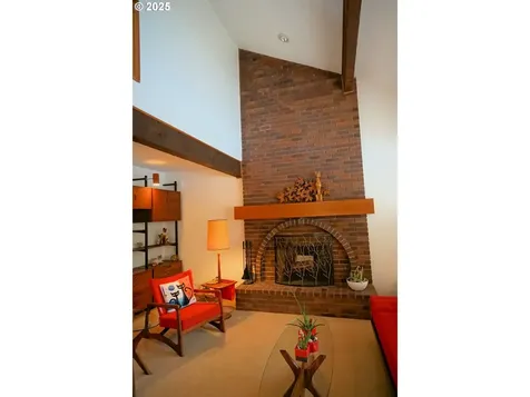 124 SW 6th Court Gresham OR 97080