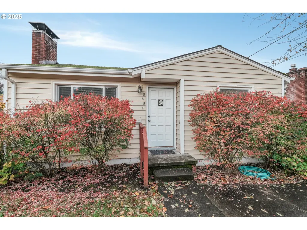 8654 SE Liebe Street Portland OR 97266