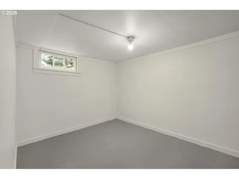 8654 SE Liebe Street Portland OR 97266