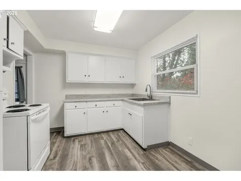 8654 SE Liebe Street Portland OR 97266