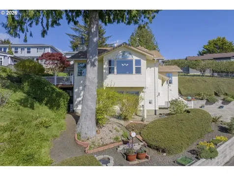3520 Ocean View Drive Florence OR 97439