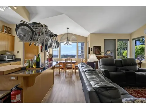 3520 Ocean View Drive Florence OR 97439