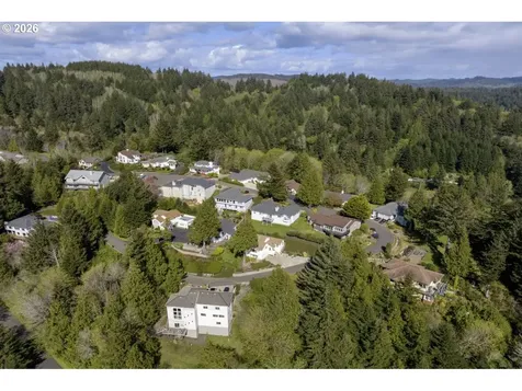3520 Ocean View Drive Florence OR 97439