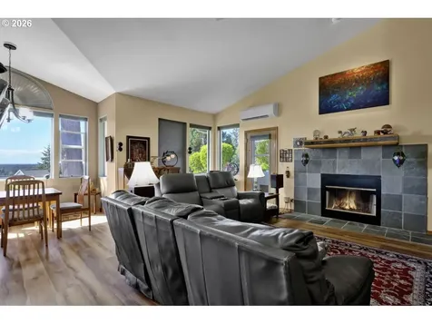 3520 Ocean View Drive Florence OR 97439