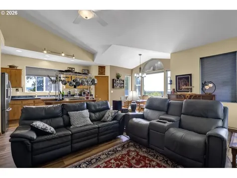 3520 Ocean View Drive Florence OR 97439