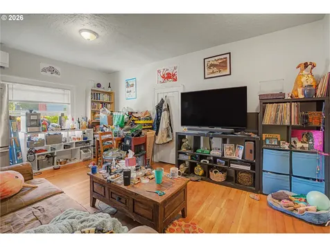 9806/9820 N Midway Avenue Portland OR 97203