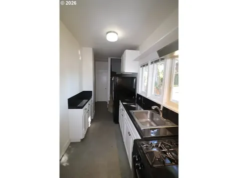 9806/9820 N Midway Avenue Portland OR 97203