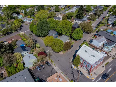 9806/9820 N Midway Avenue Portland OR 97203