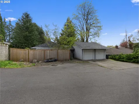 8962 SW Barnes Road Portland OR 97225